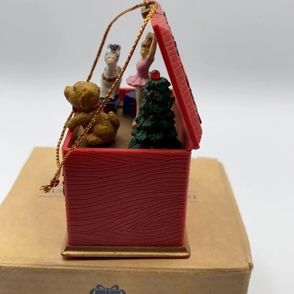 Avon Gift Collection Musical Toy Box Ornament